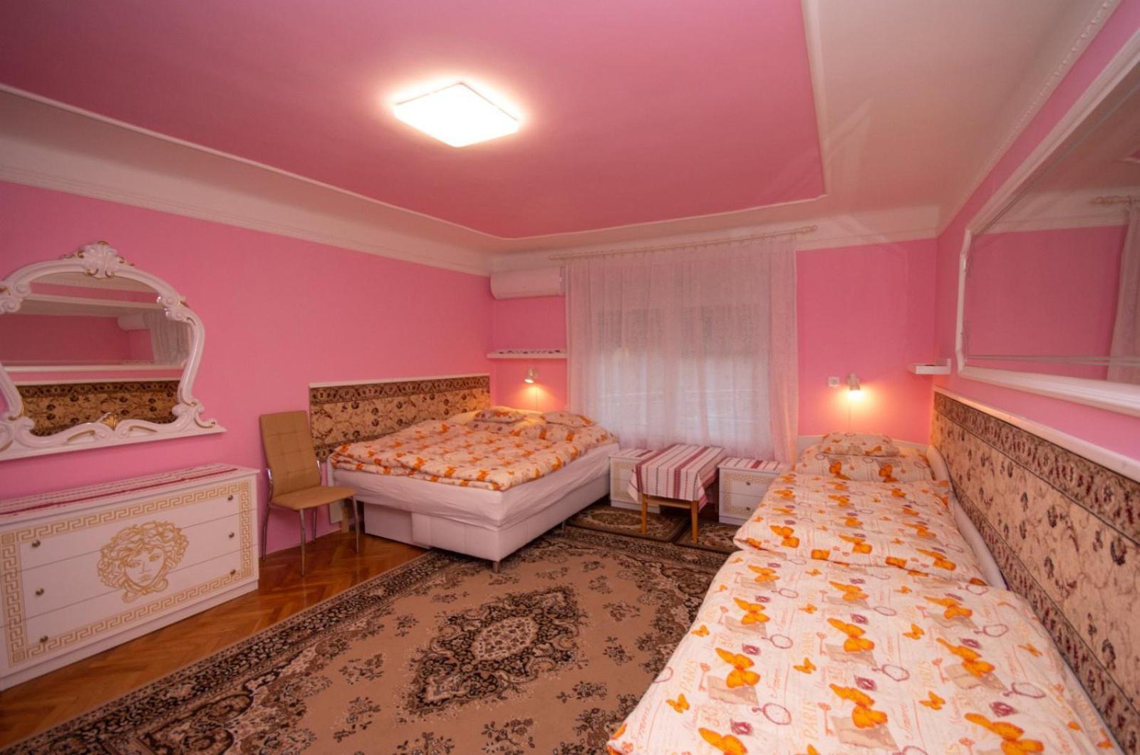 Amalia Apartman غيولا المظهر الخارجي الصورة