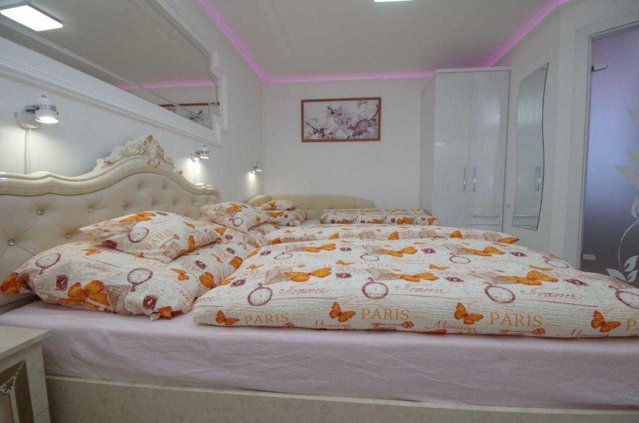 Amalia Apartman غيولا المظهر الخارجي الصورة